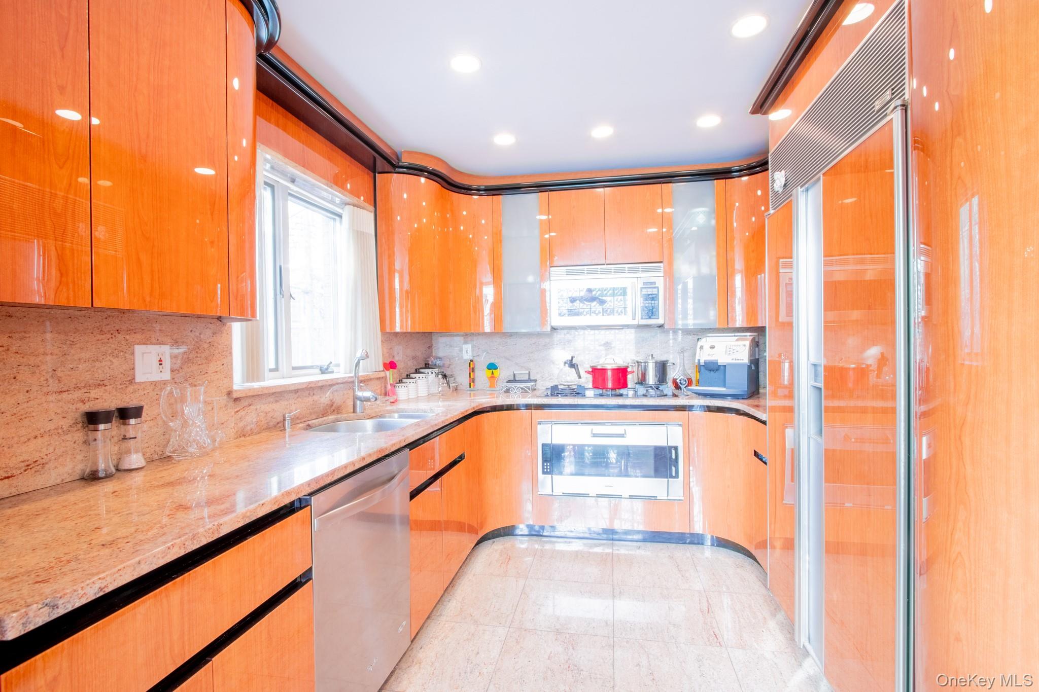 4270 Ocean Avenue Brooklyn, NY 11235