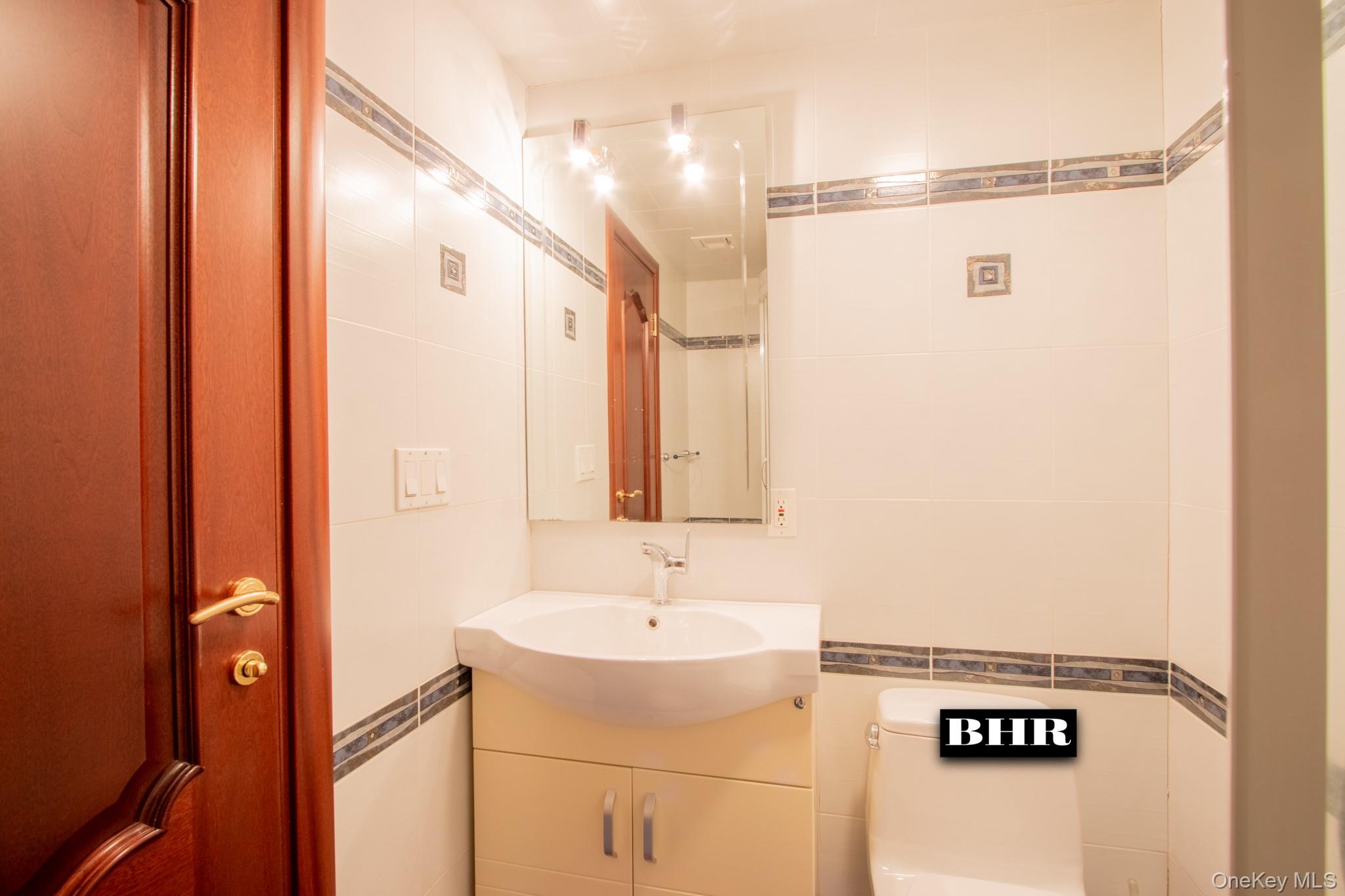 4270 Ocean Avenue Brooklyn, NY 11235