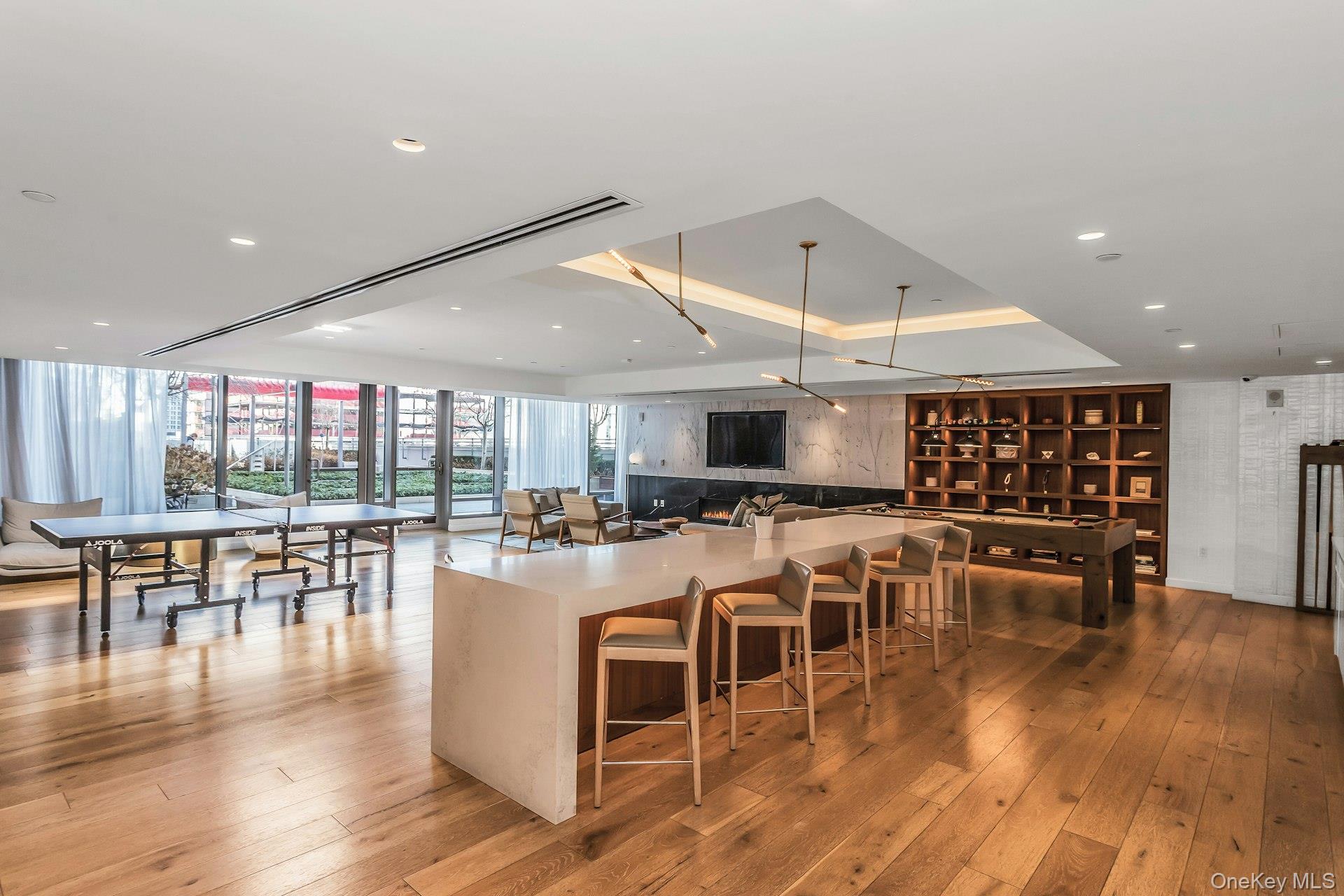 138-35 39th Avenue 14-M Flushing Flushing, NY 11354