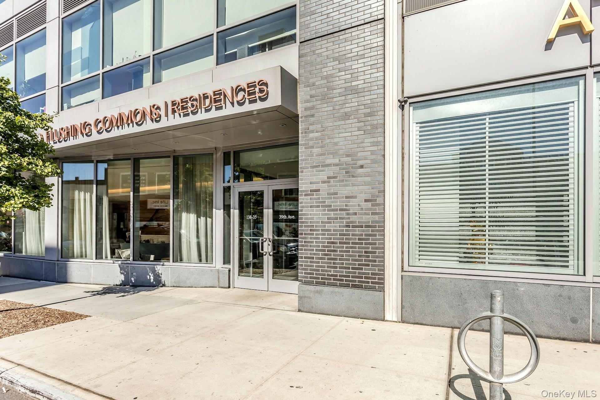 138-35 39th Avenue 14-M Flushing Flushing, NY 11354