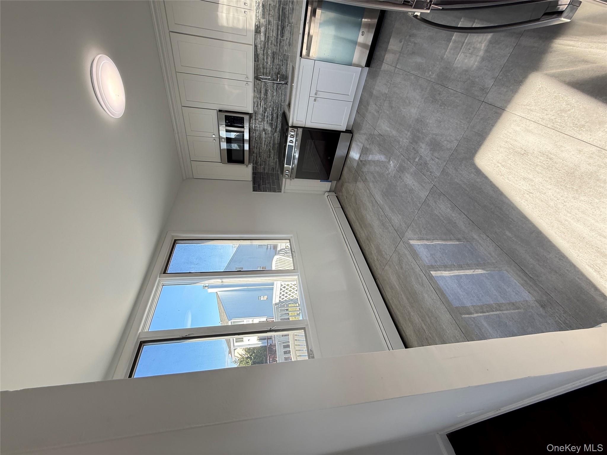 300 Branch Avenue Freeport Freeport, NY 11520