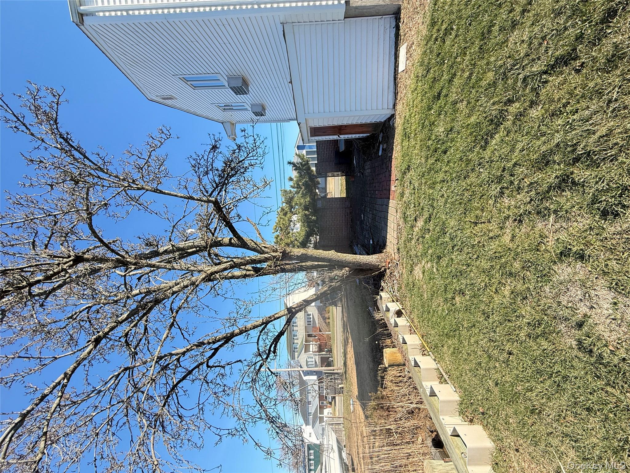 300 Branch Avenue Freeport Freeport, NY 11520