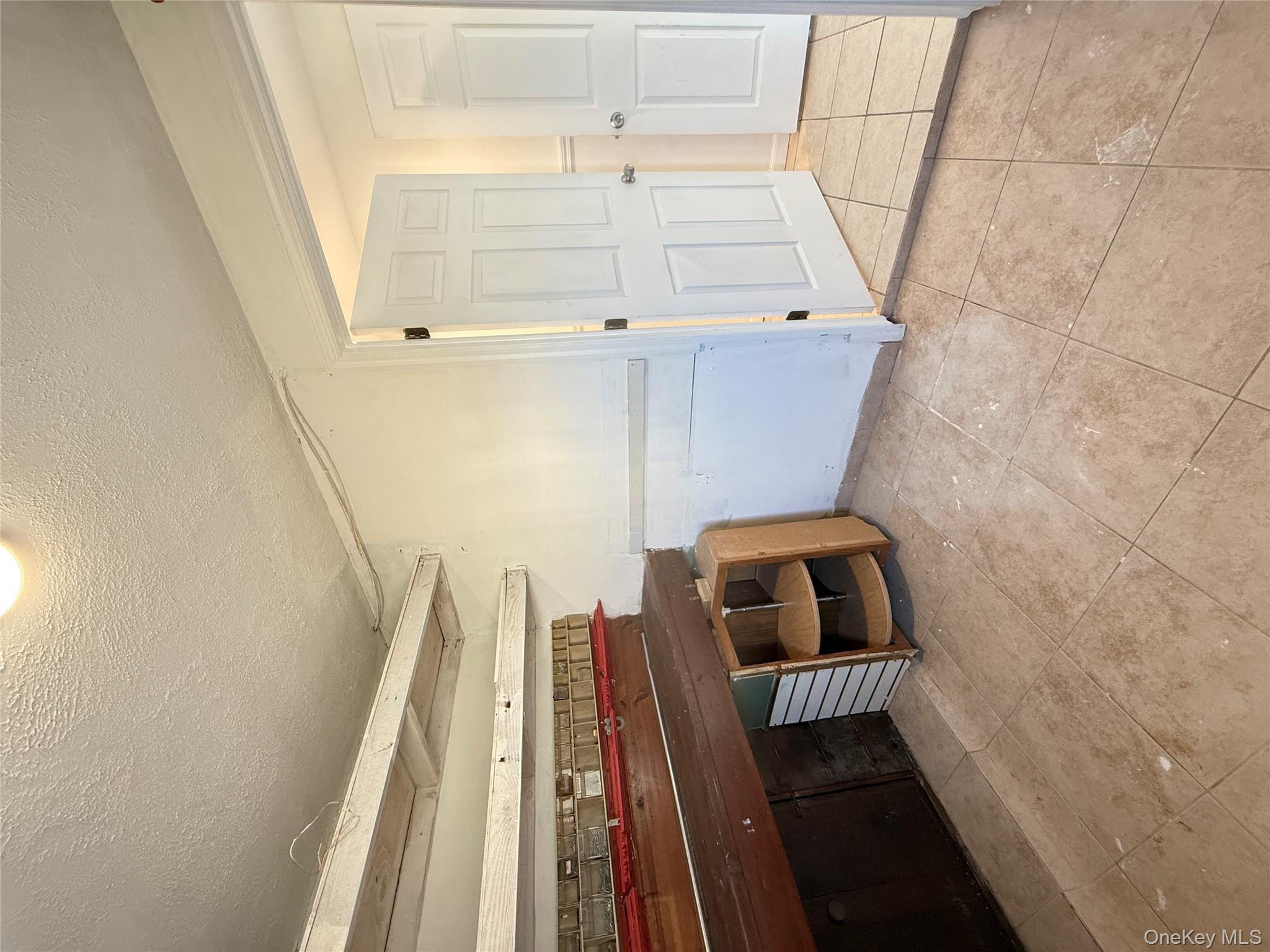 300 Branch Avenue Freeport Freeport, NY 11520