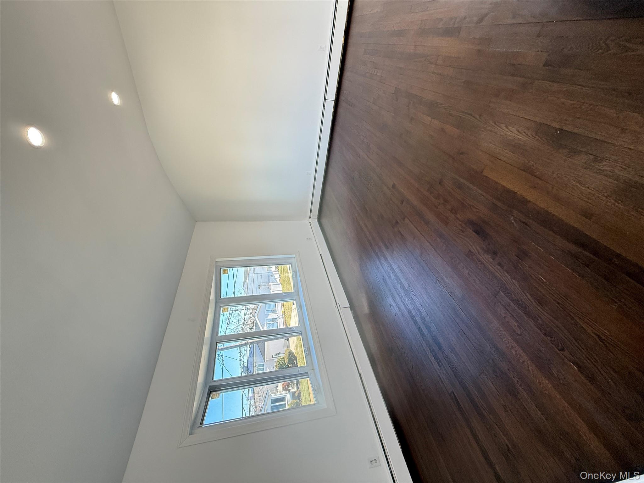 300 Branch Avenue Freeport Freeport, NY 11520