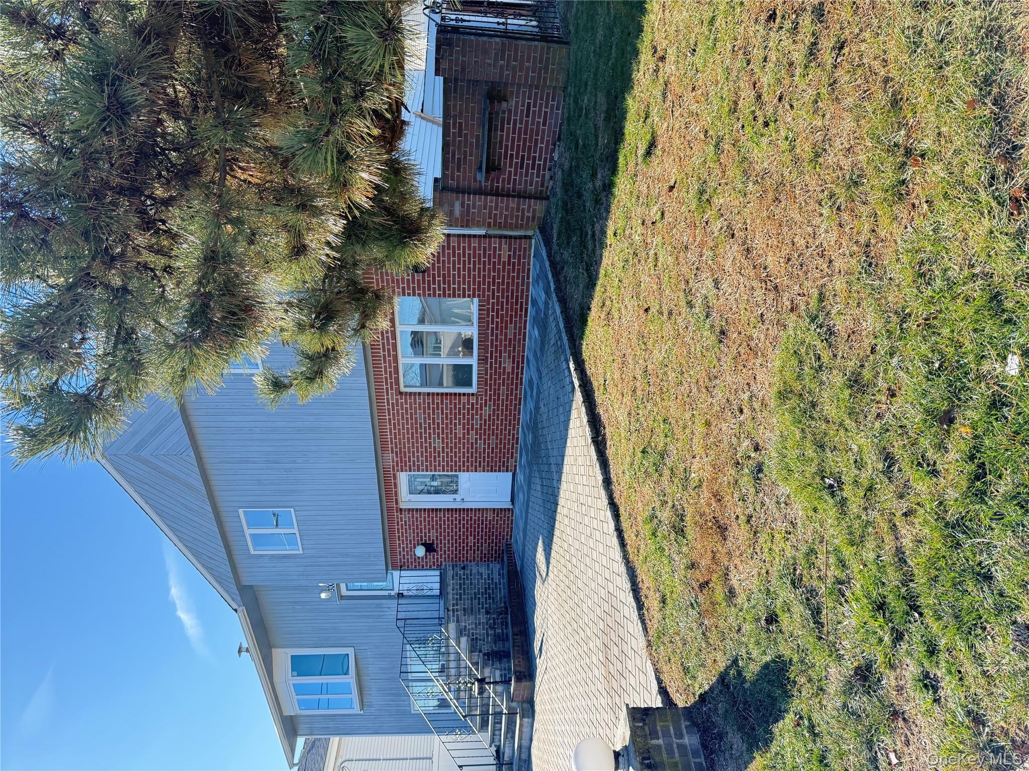 300 Branch Avenue Freeport Freeport, NY 11520