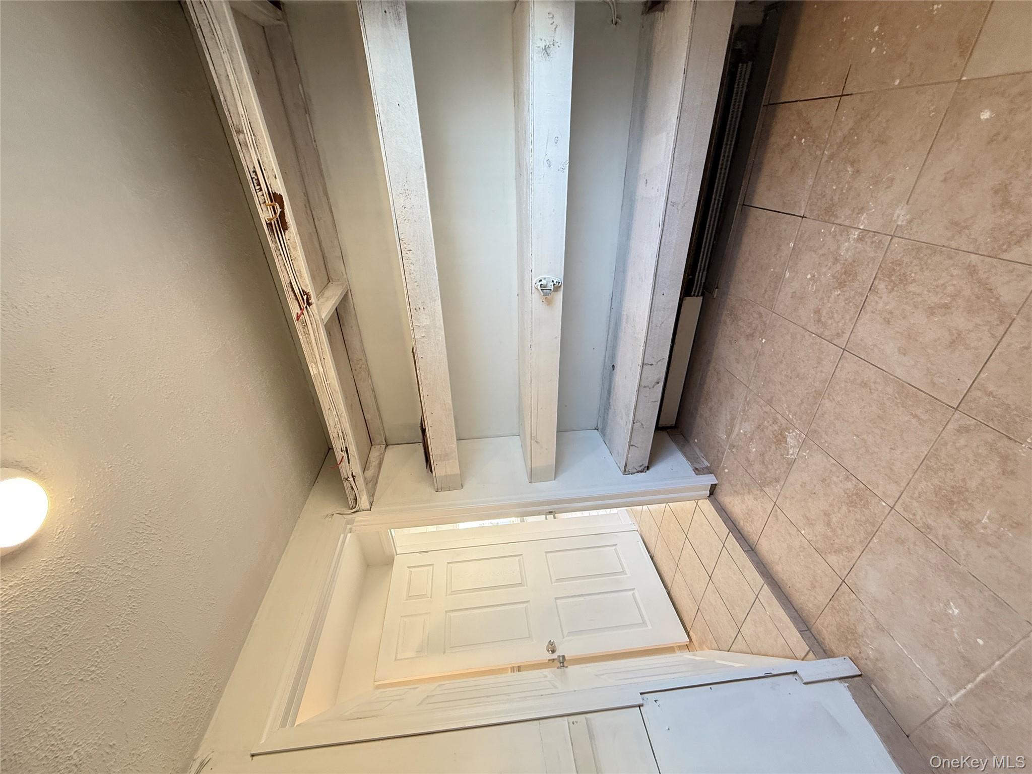 300 Branch Avenue Freeport Freeport, NY 11520