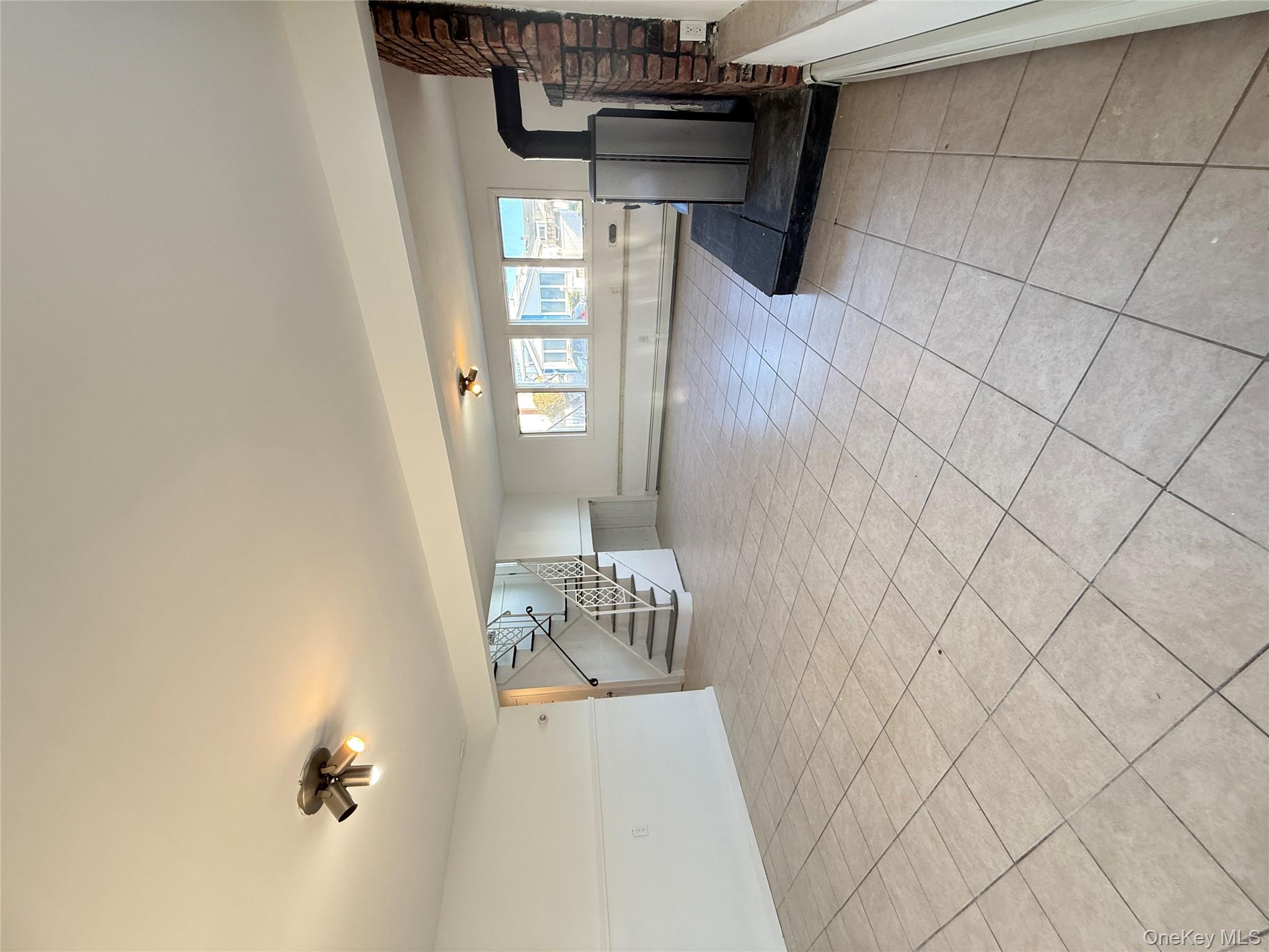 300 Branch Avenue Freeport Freeport, NY 11520