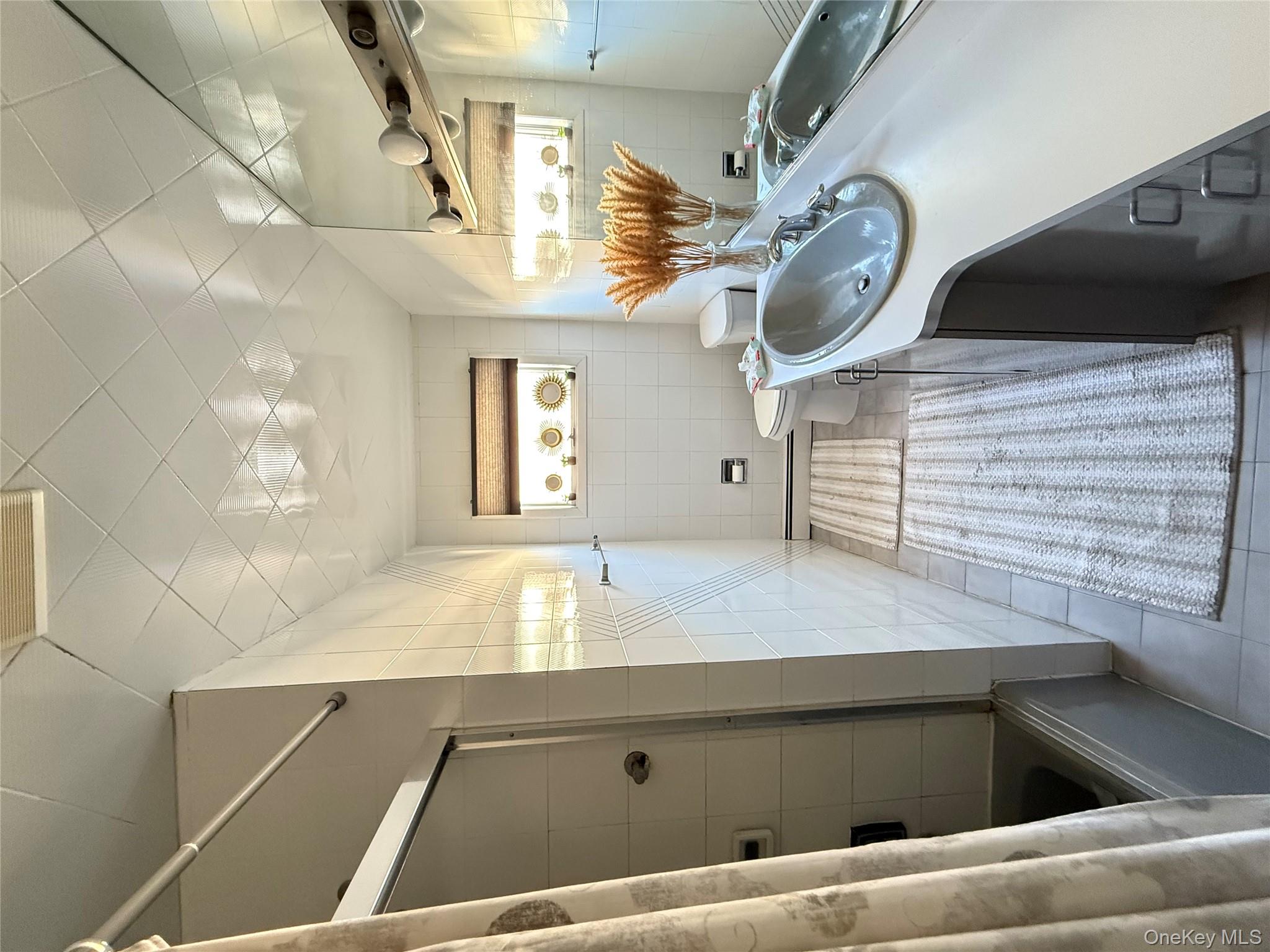 32 Suffolk Road 2 Island Park Island Park NY 11558