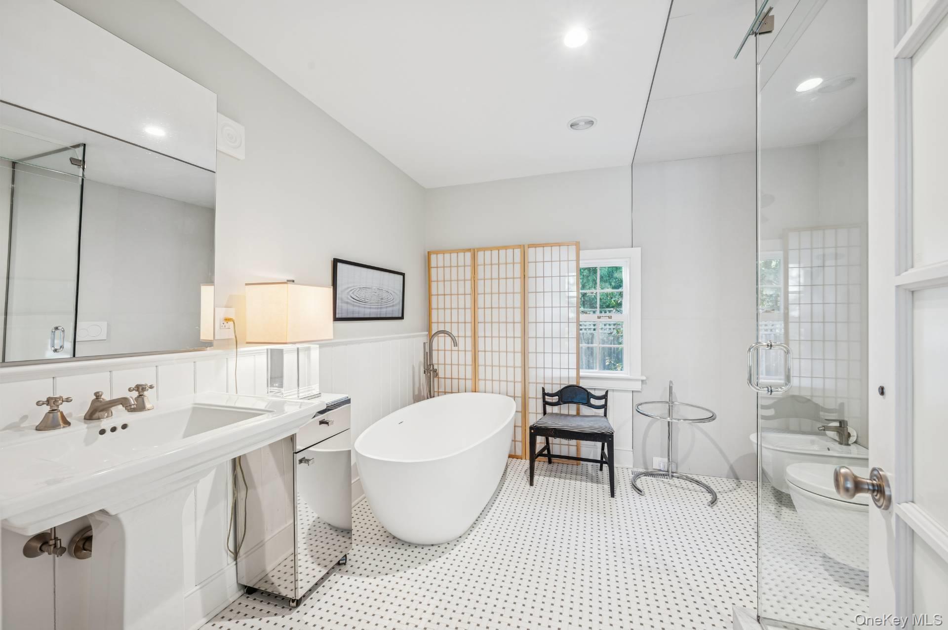 94 Post Lane Southampton Southampton, NY 11968