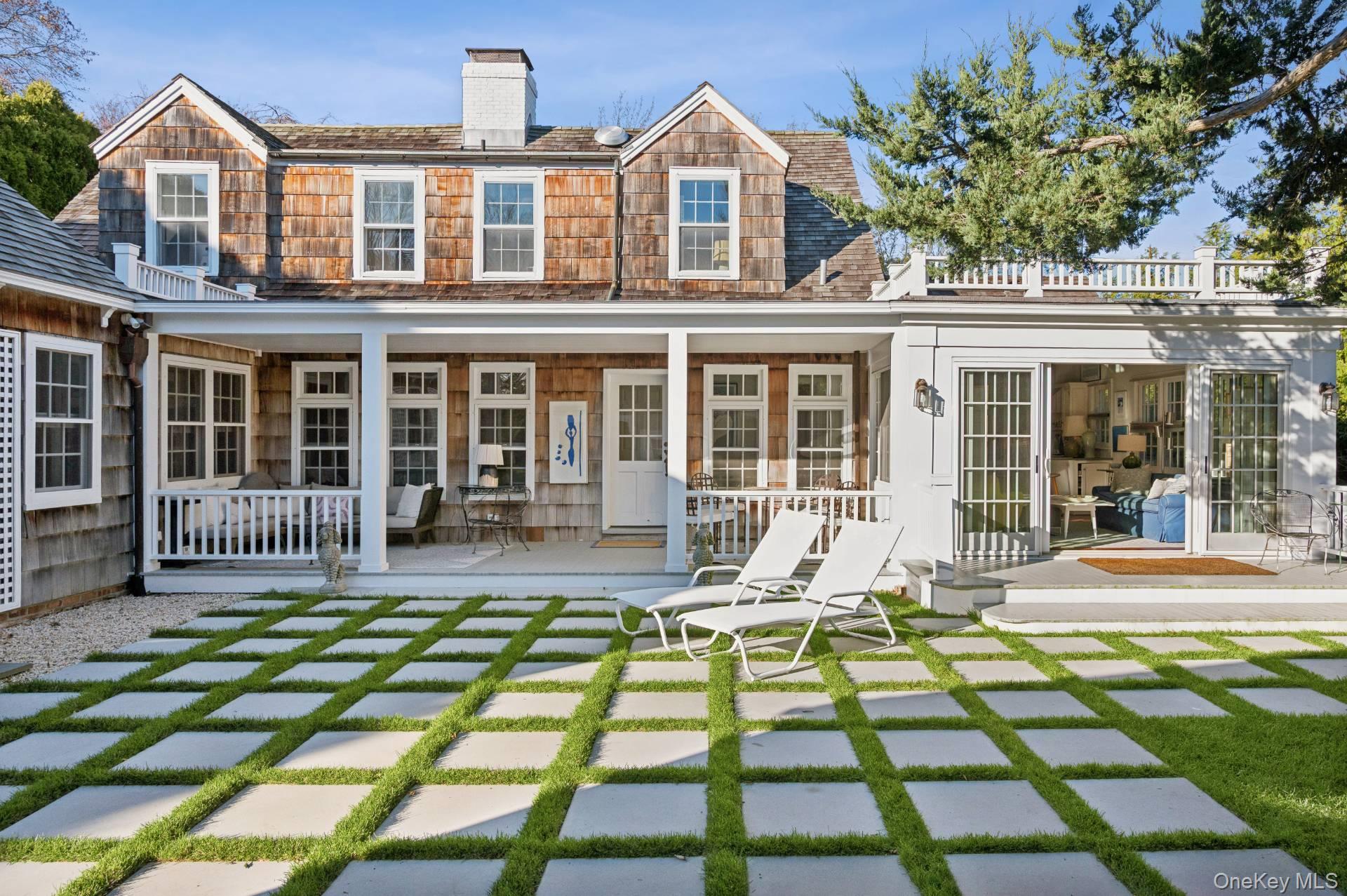 94 Post Lane Southampton Southampton, NY 11968