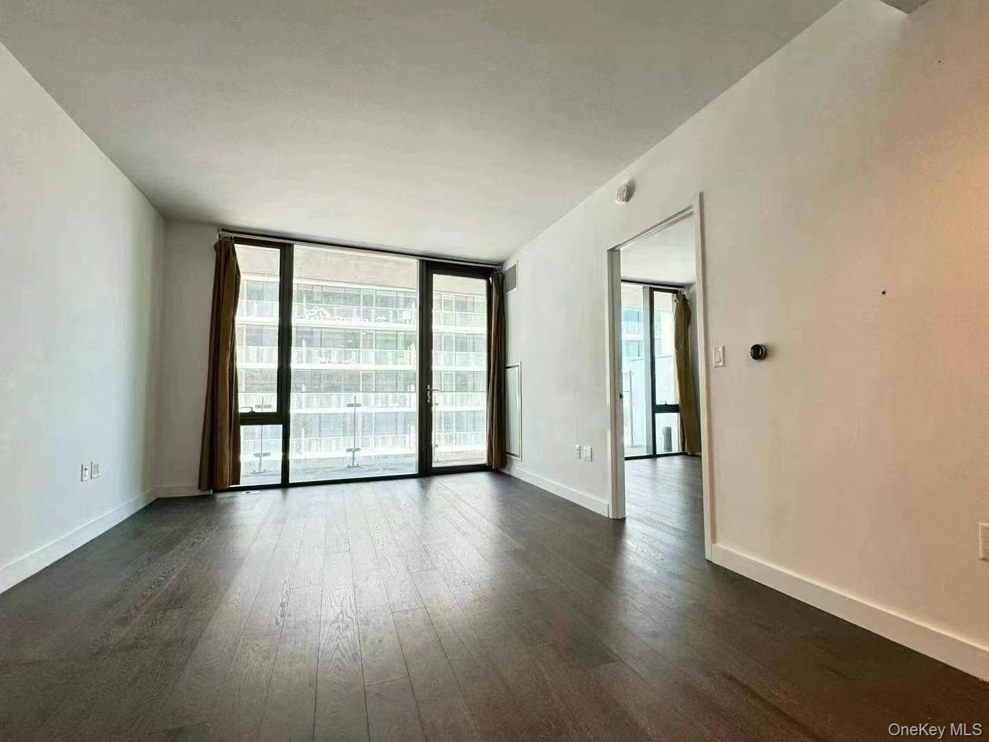 131-03 40th Road 16-D Flushing Flushing, NY 11354