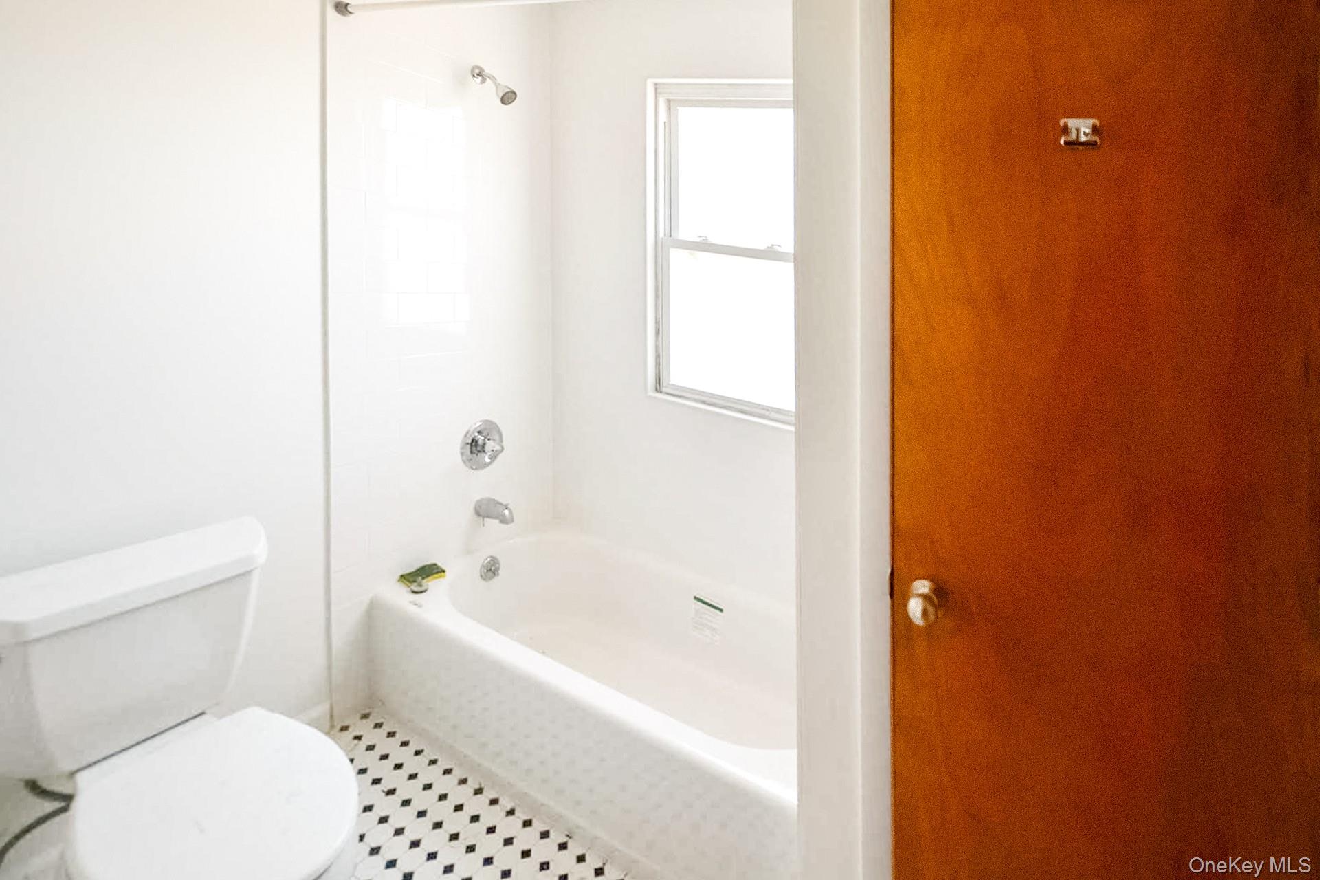 88-42 240th Street Bellerose Bellerose, NY 11426