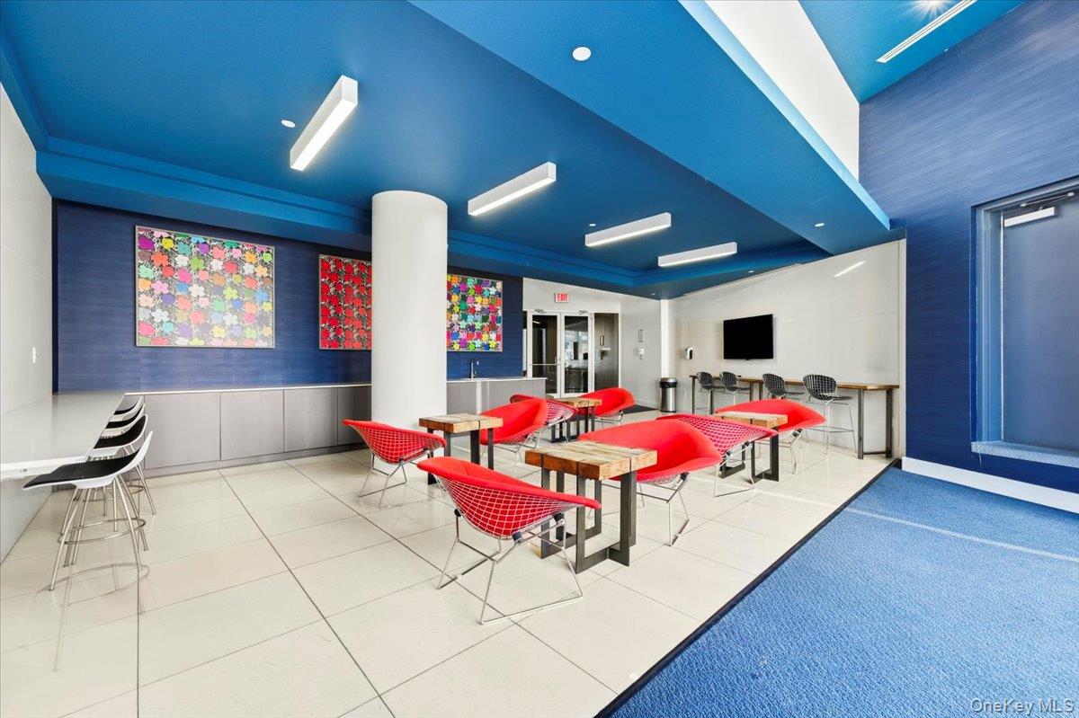 7 Dekalb Avenue 19-F Brooklyn, NY 11201