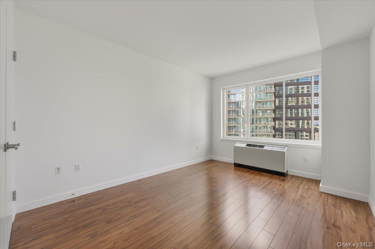 7 Dekalb Avenue 19-F Brooklyn, NY 11201