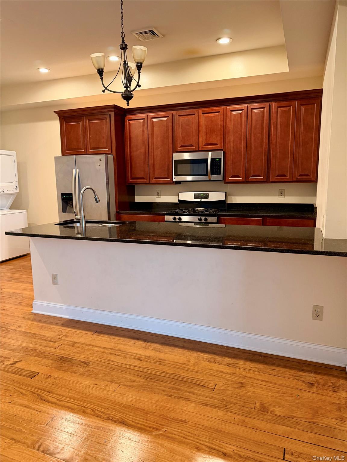 337 Main Street 2-F Out of NYC Poughkeepsie, NY 12601