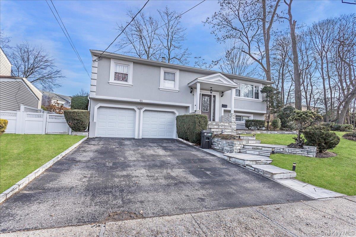 93 Searingtown Road Albertson Albertson, NY 11507