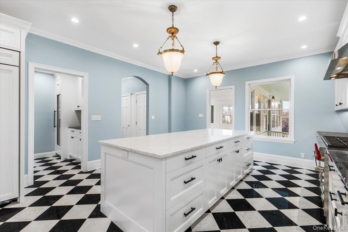 83 Somerstown Road Ossining Ossining, NY 10562