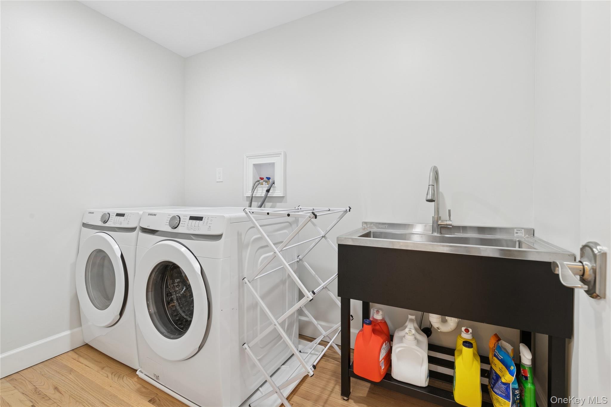 4 Chestnut Lane East Quogue East Quogue, NY 11942