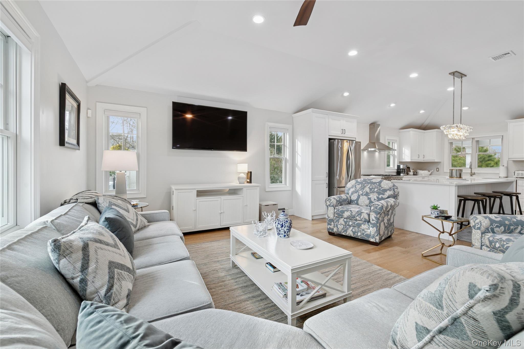 4 Chestnut Lane East Quogue East Quogue, NY 11942