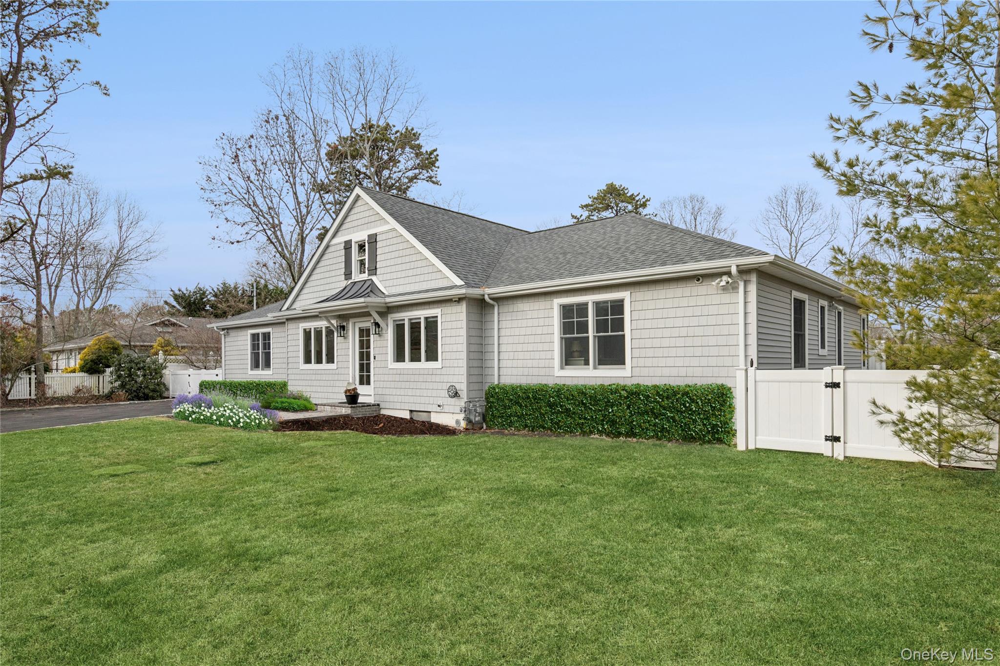 4 Chestnut Lane East Quogue East Quogue, NY 11942