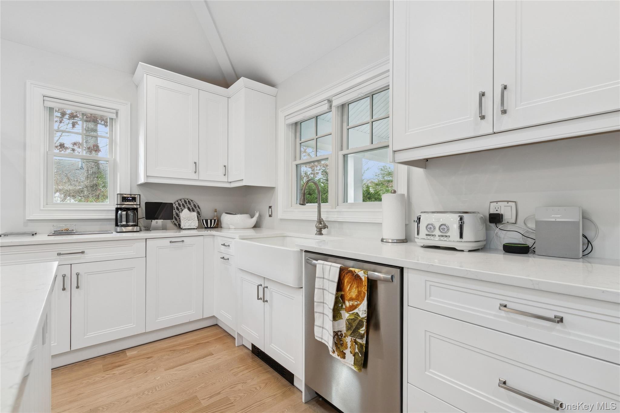 4 Chestnut Lane East Quogue East Quogue, NY 11942