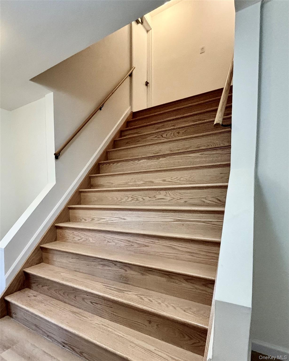 28 Davis 2 Out of NYC Beacon, NY 12508