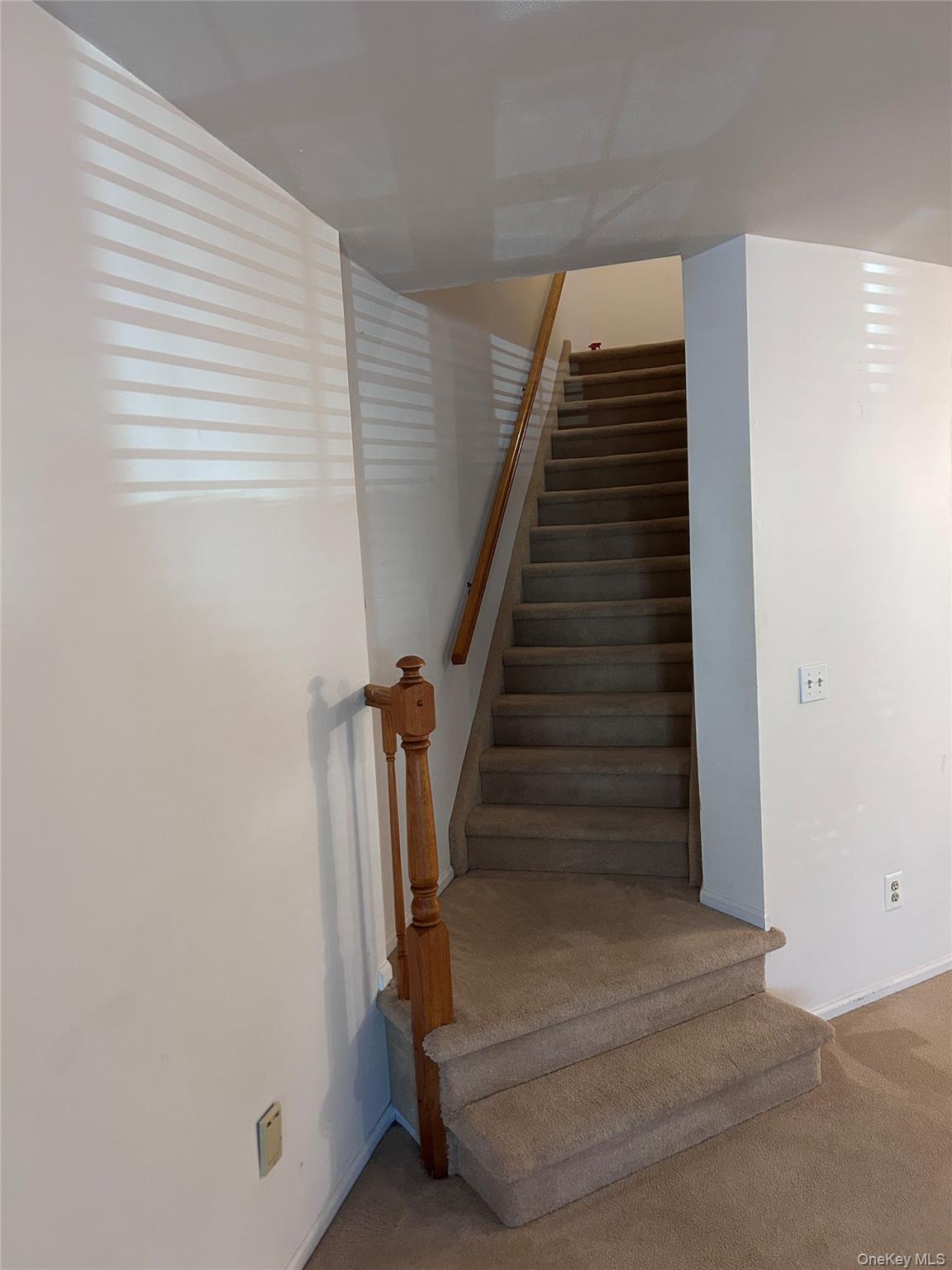 6 Olde Wagon Road Out of NYC Warwick, NY 10990