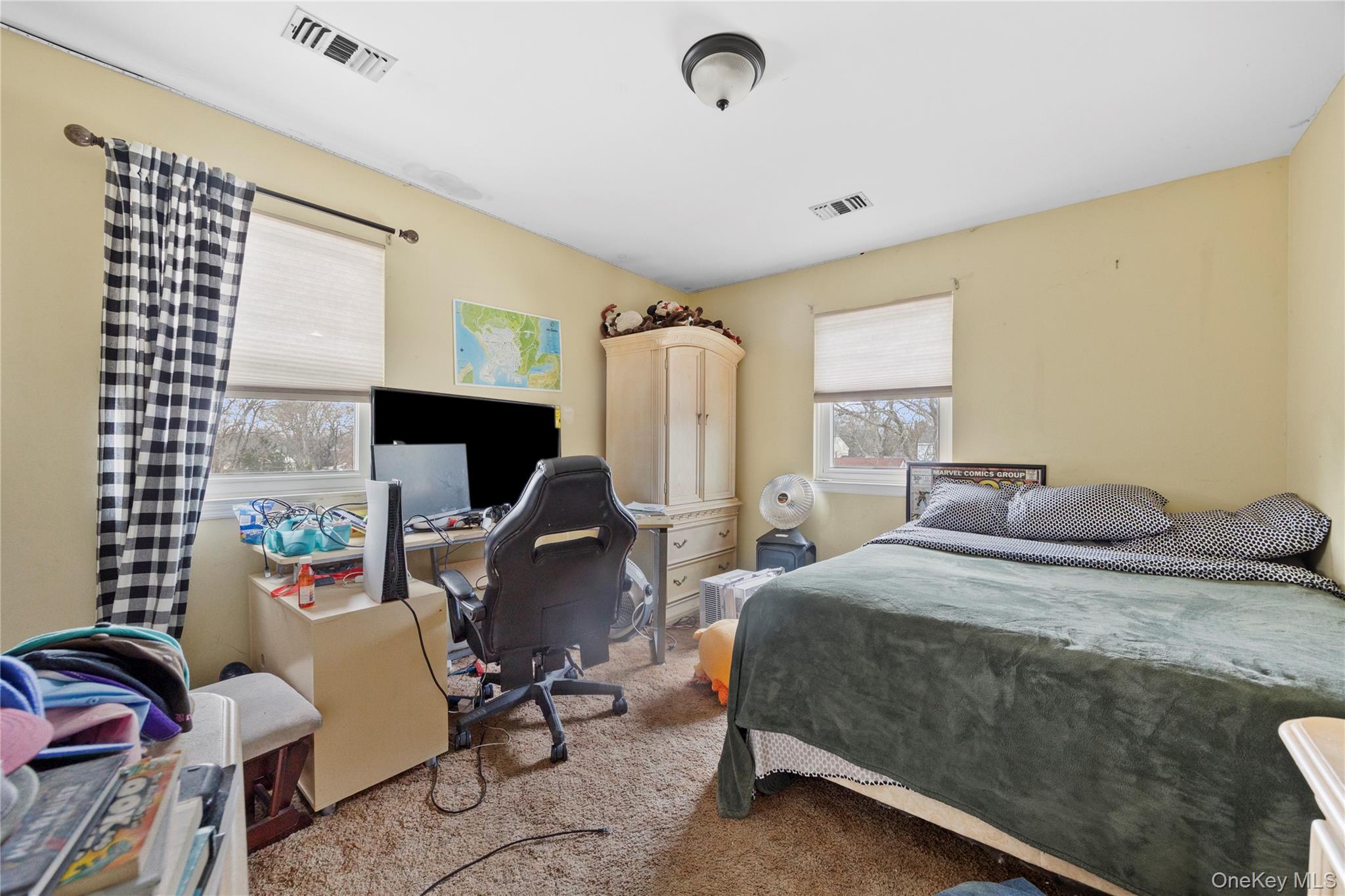 37 Okane Street Central Islip Central Islip, NY 11722