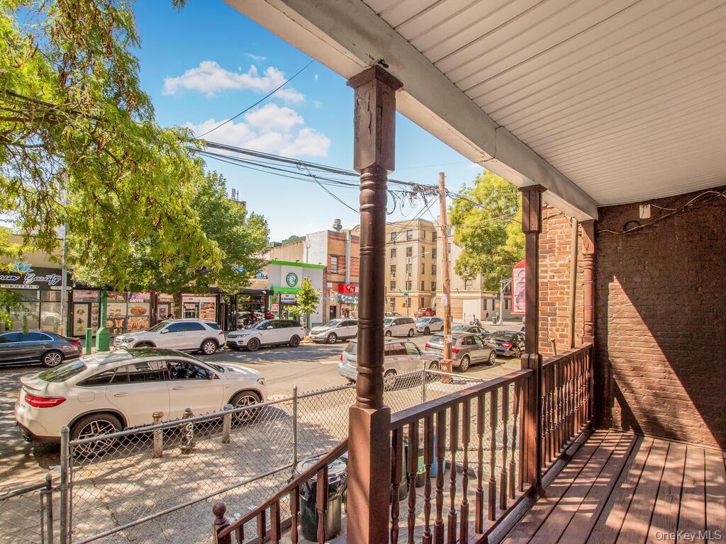 277 East 169th Street Bronx, NY 10456