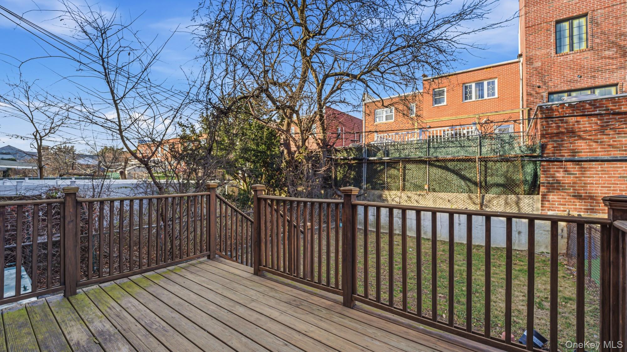 14101 Jewel Avenue Flushing Flushing, NY 11367