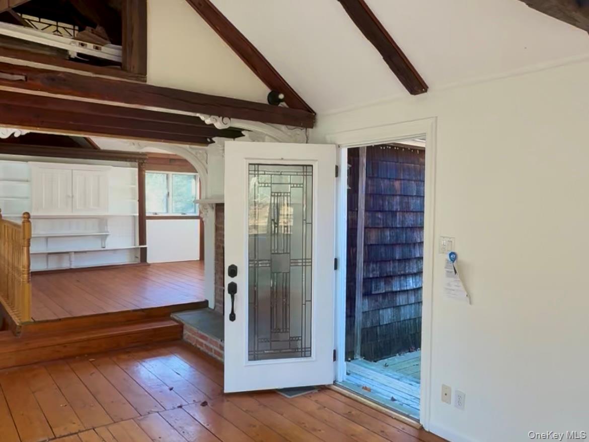 39 Cedar Drive Shinnecock Hills Shinnecock, NY 11968