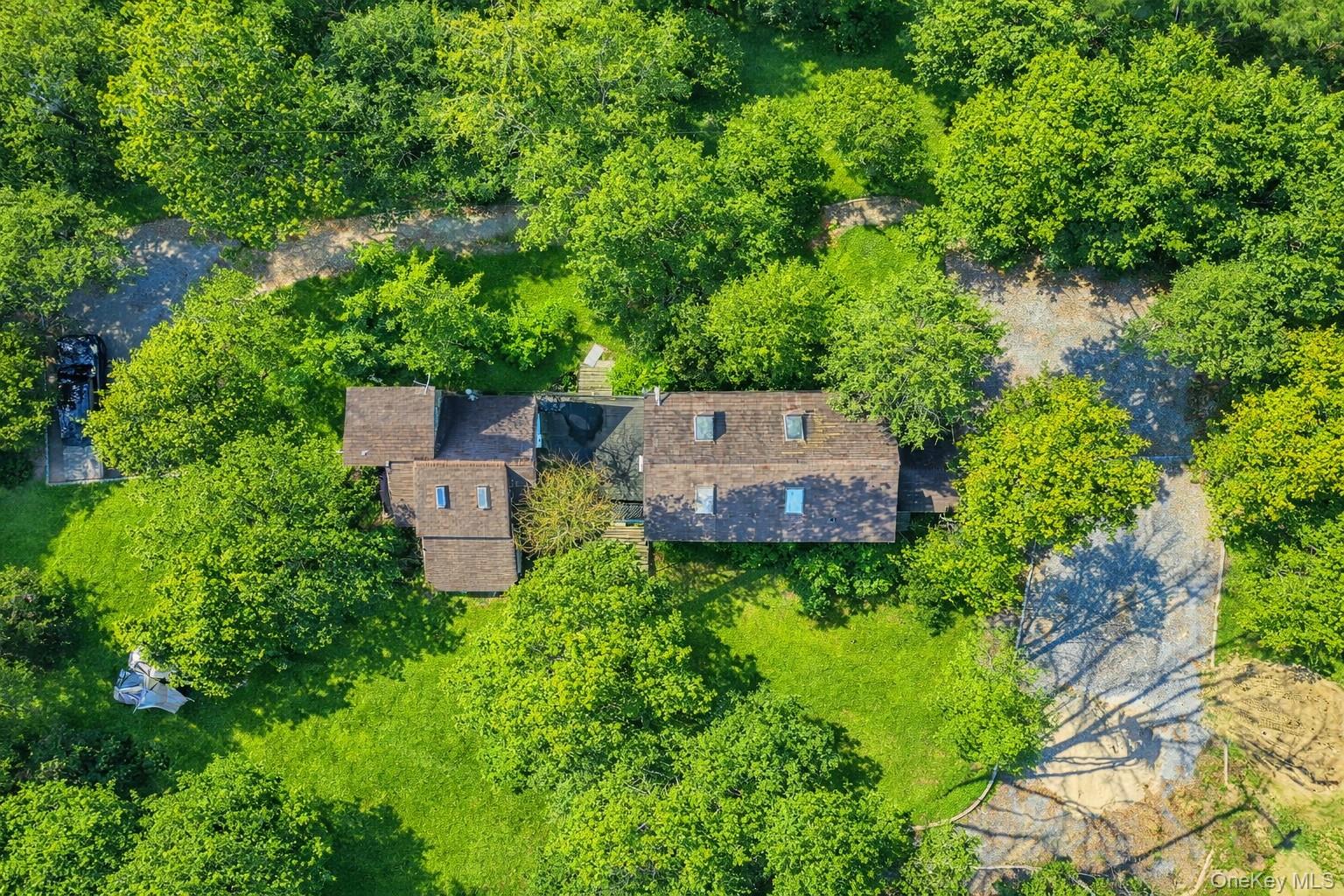 39 Cedar Drive Shinnecock Hills Shinnecock, NY 11968