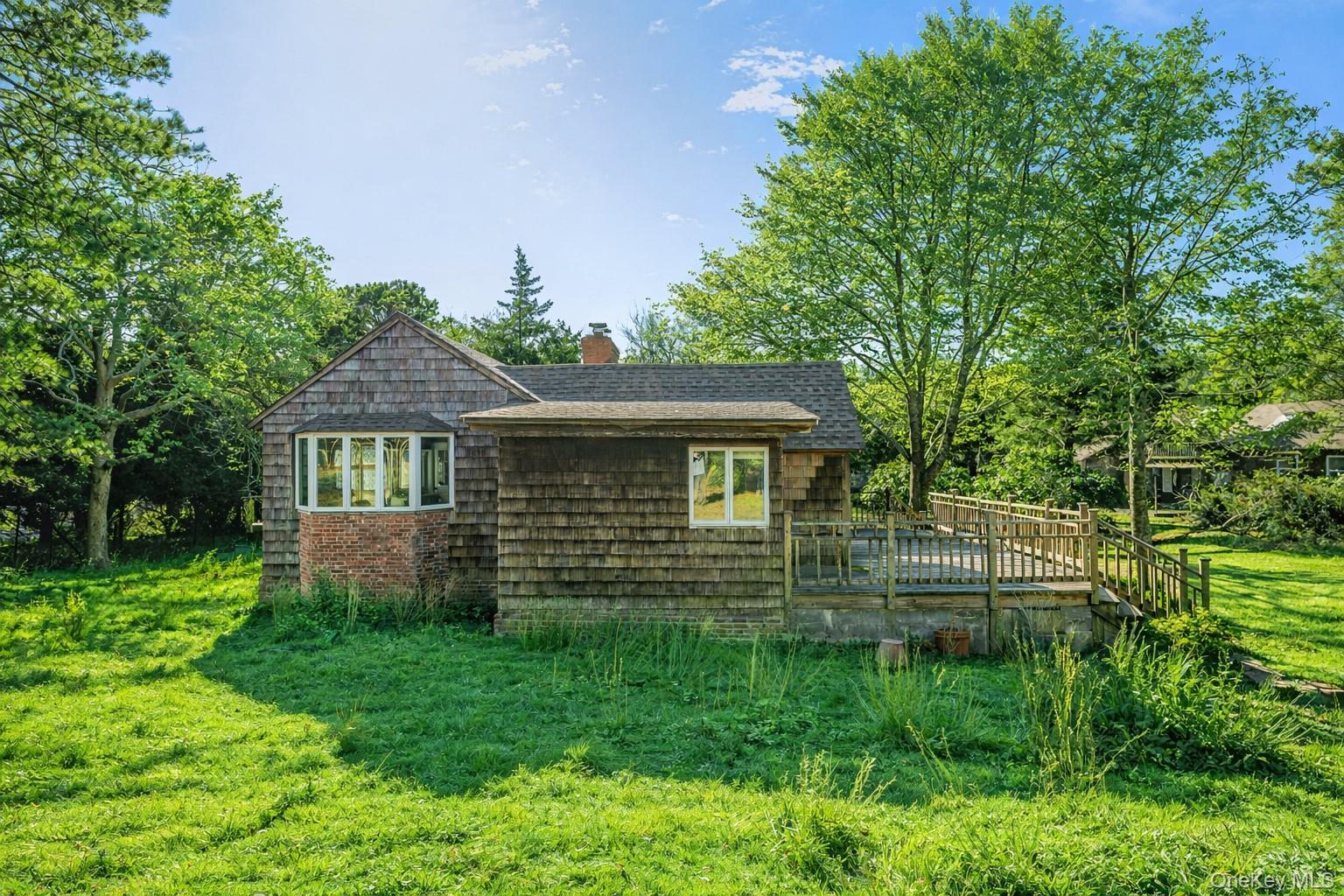 39 Cedar Drive Shinnecock Hills Shinnecock, NY 11968