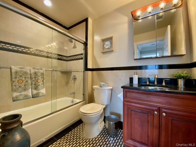 2304 Vista View Drive 2304 Farmingville Farmingville, NY 11738