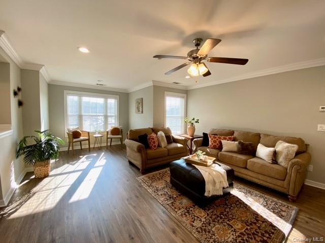 2304 Vista View Drive 2304 Farmingville Farmingville, NY 11738