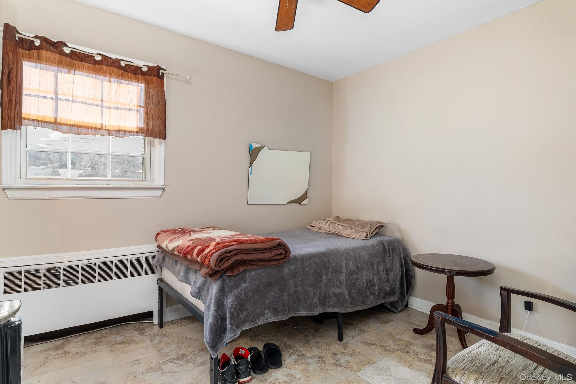 5 Gardner Avenue Hicksville Hicksville, NY 11801