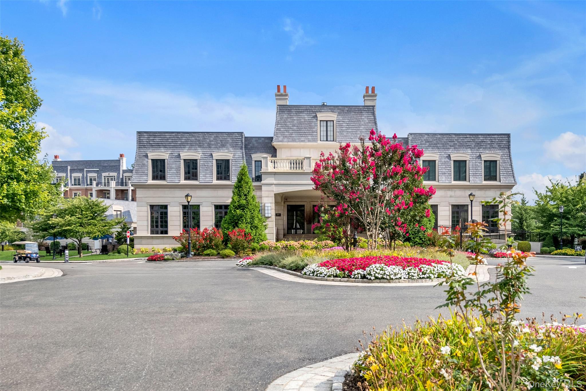 5000 Royal Court 5114 North Hills North Hills, NY 11040