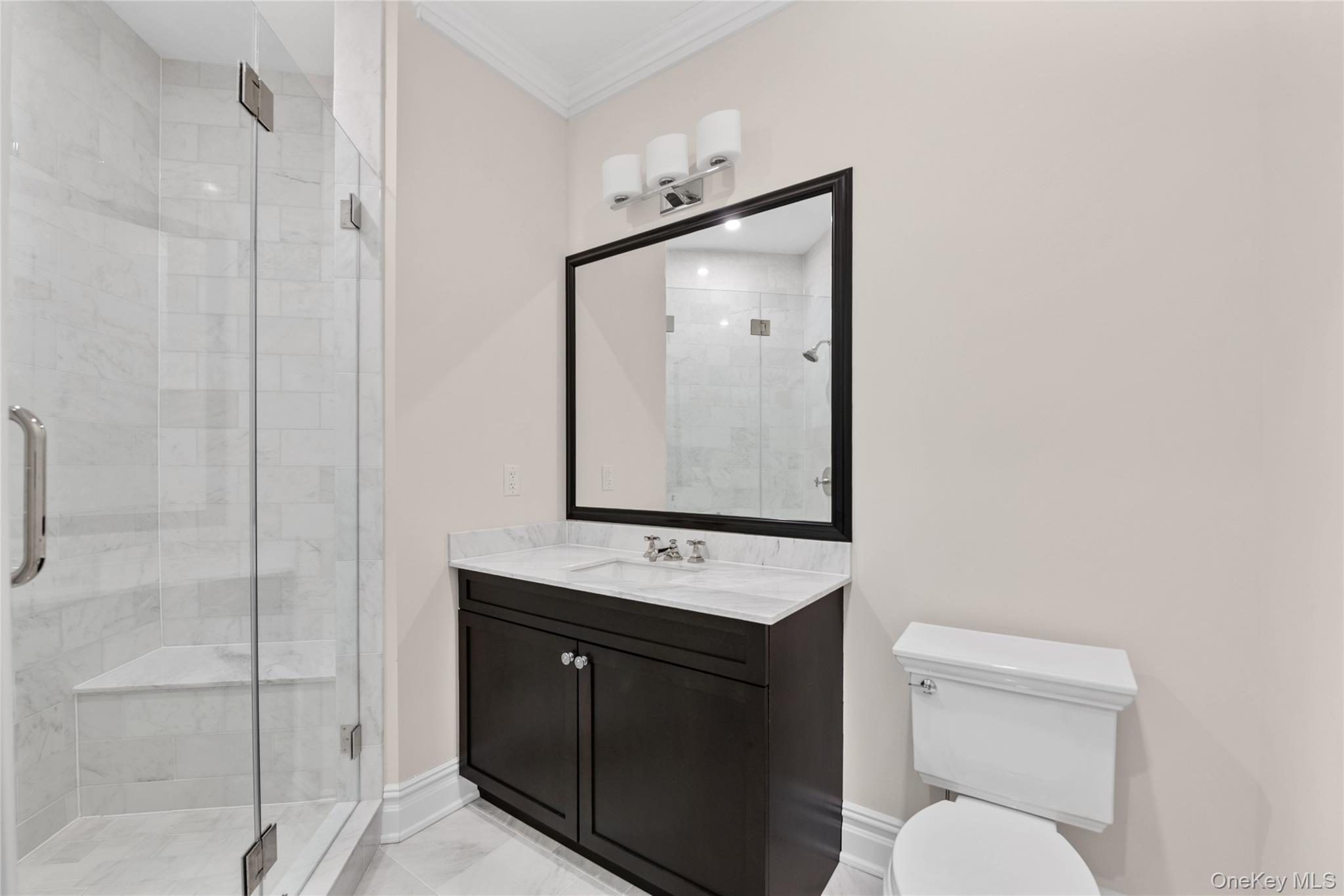 5000 Royal Court 5114 North Hills North Hills, NY 11040