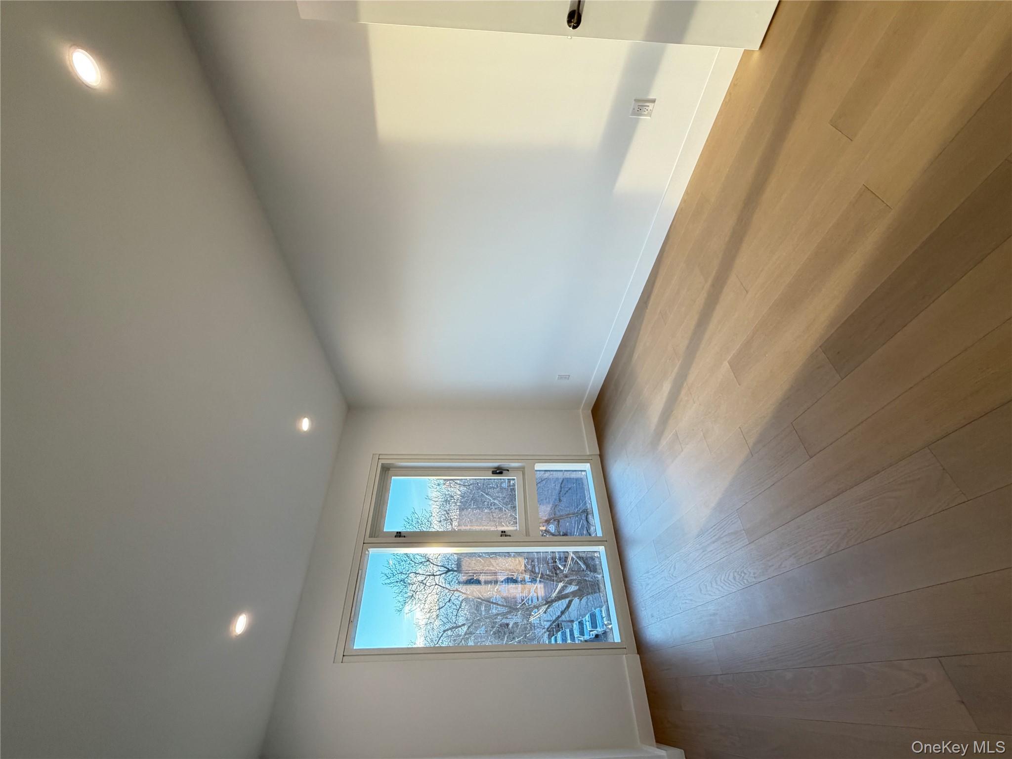 150-02 Northern Boulevard 3-E Flushing Flushing, NY 11354