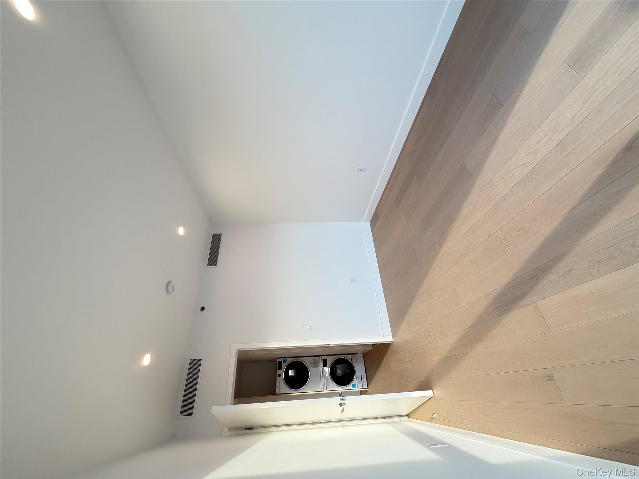 150-02 Northern Boulevard 4-F Flushing Flushing, NY 11354