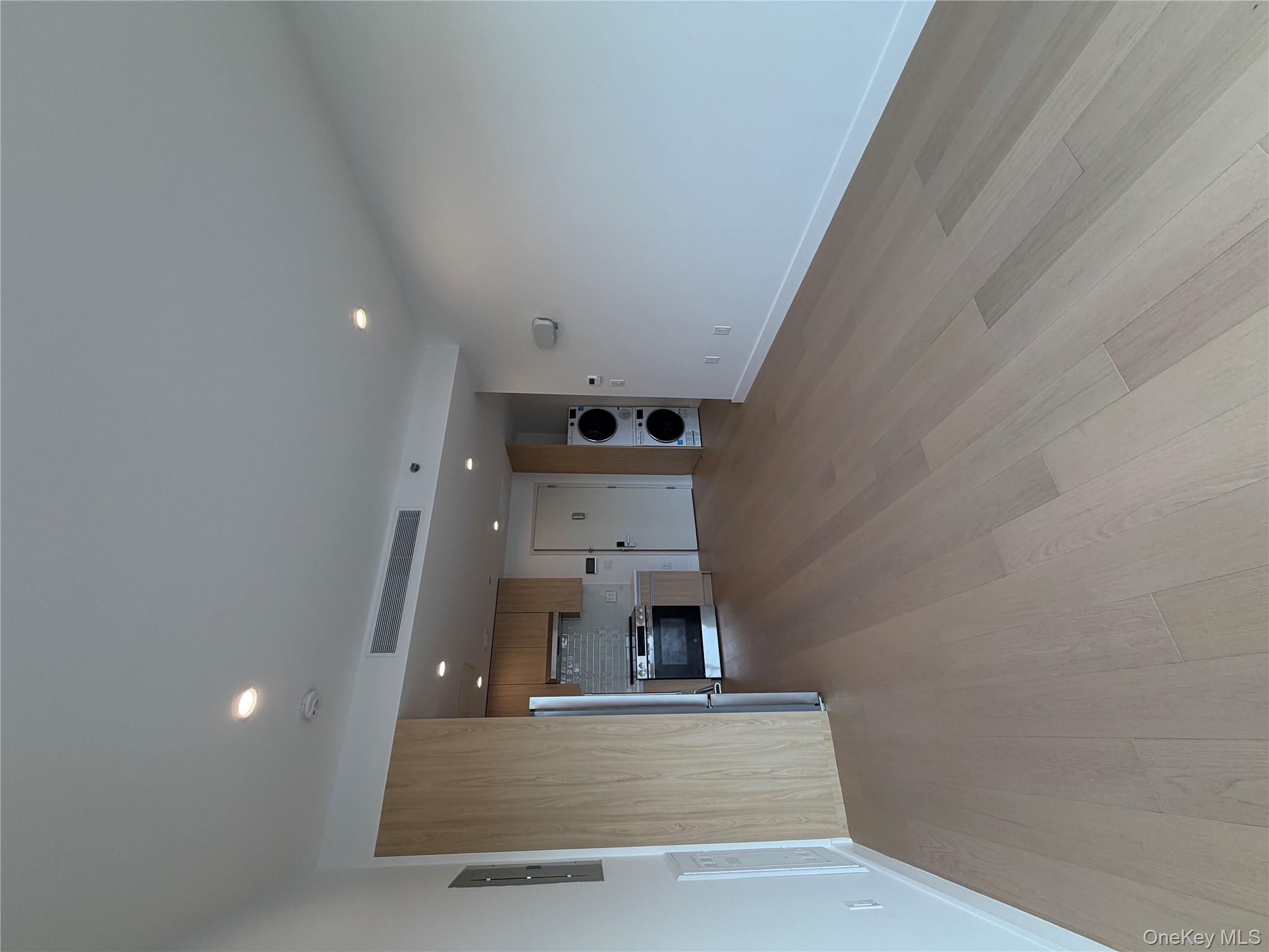 150-02 Northern Boulevard 4-A Flushing Flushing, NY 11354