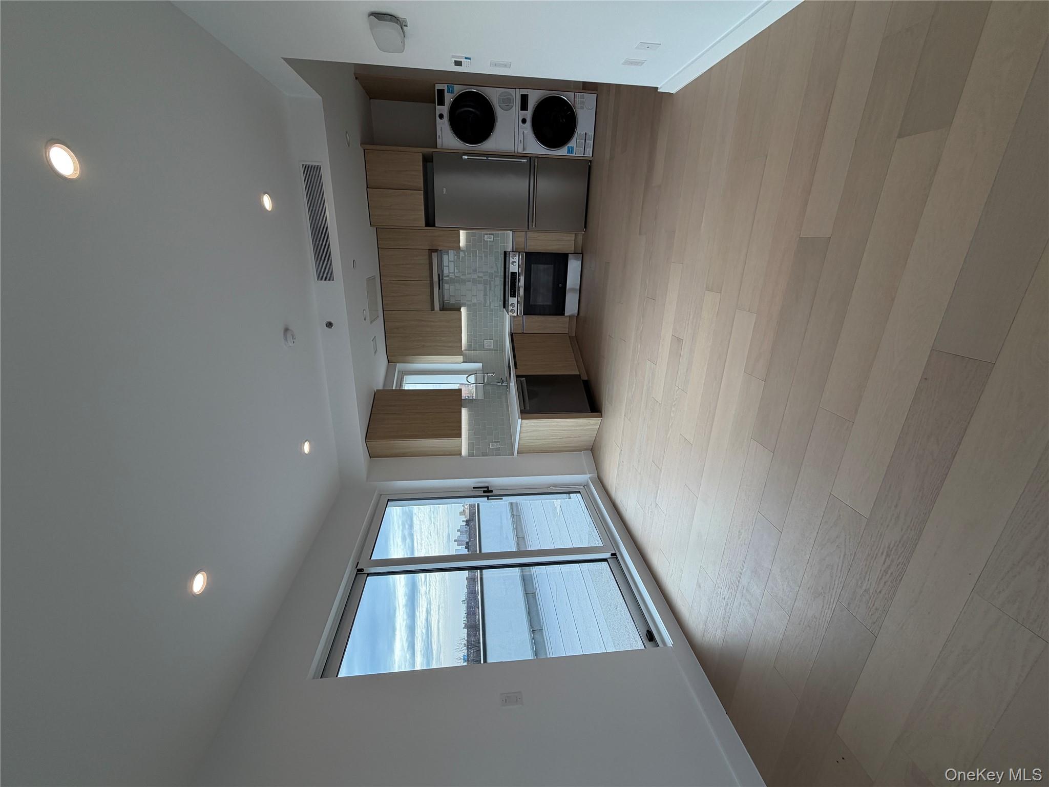 150-02 Northern Boulevard 4-A Flushing Flushing, NY 11354