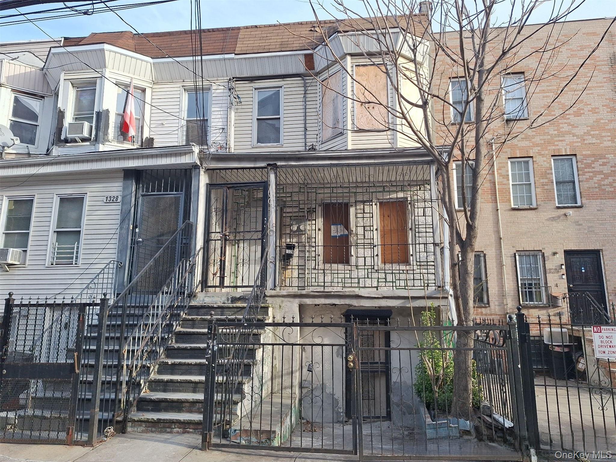 1326 College Avenue Bronx, NY 10456