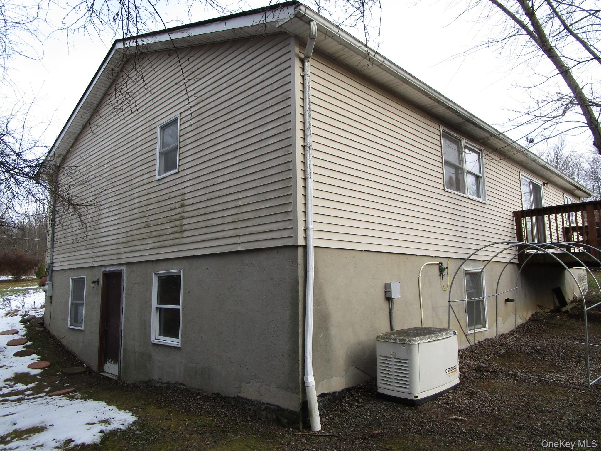 69 County Route 93 Out of NYC New Hampton, NY 10958