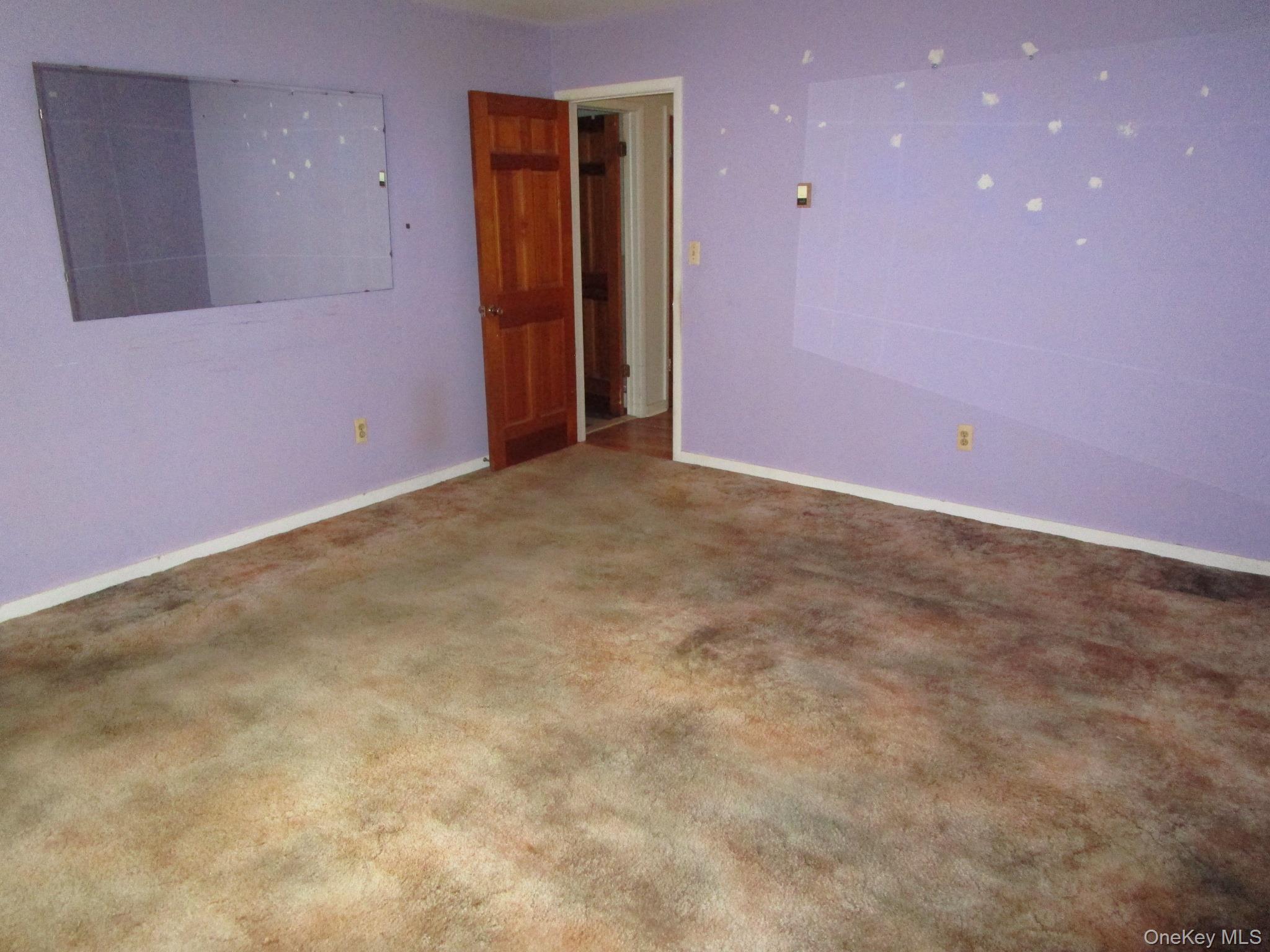 69 County Route 93 Out of NYC New Hampton, NY 10958