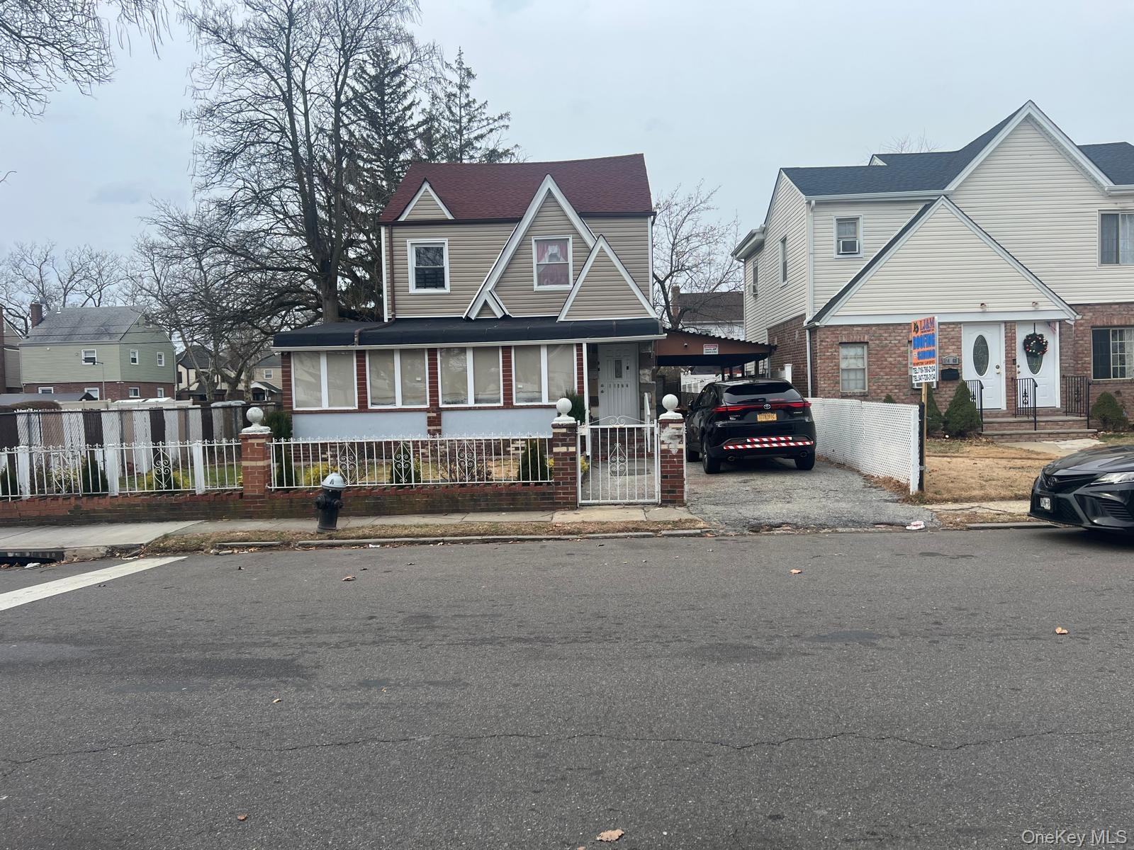 11472 223rd Street Cambria Heights Cambria Heights, NY 11411