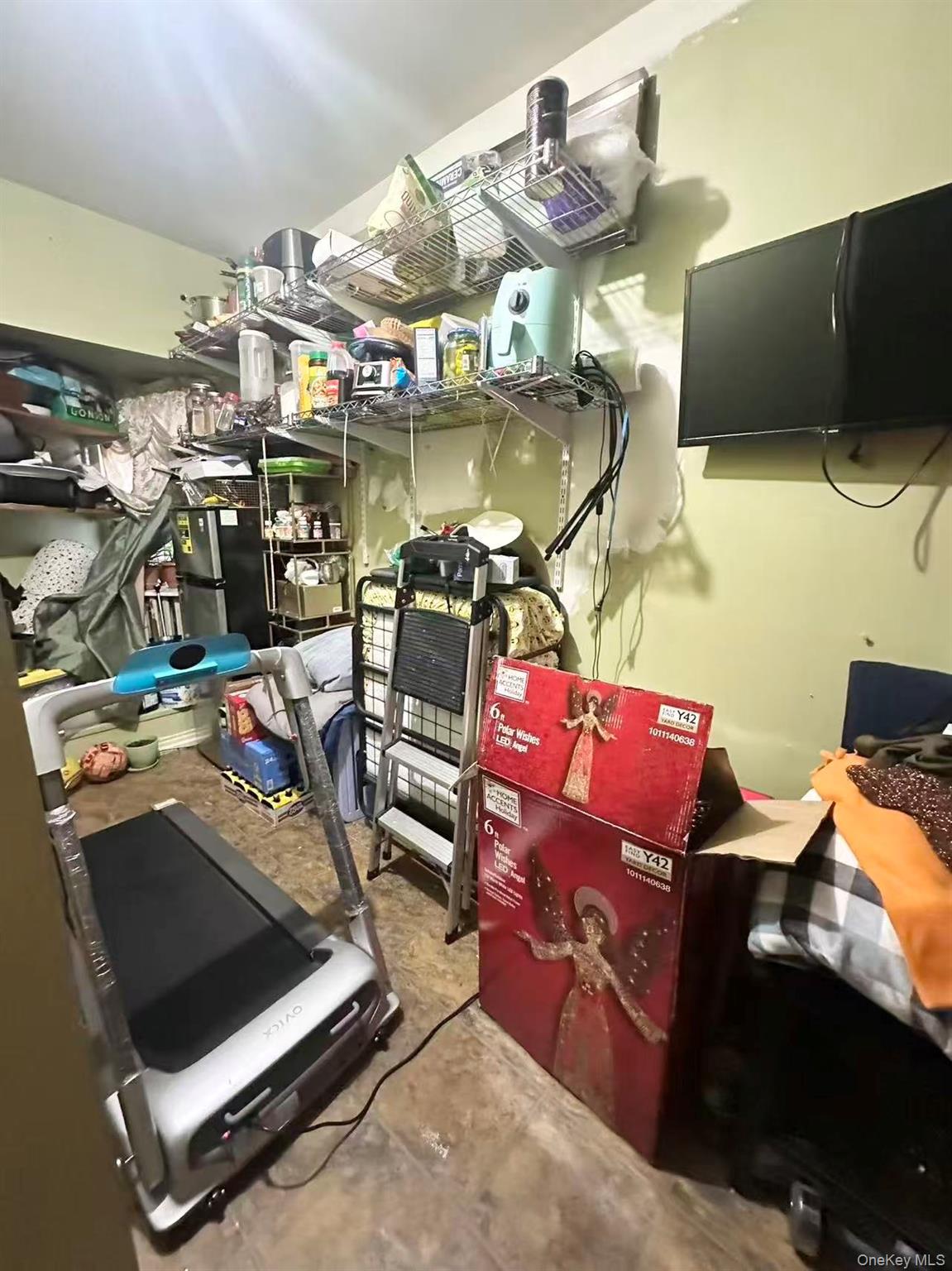 5622 Van Cleef Street Corona Corona, NY 11368