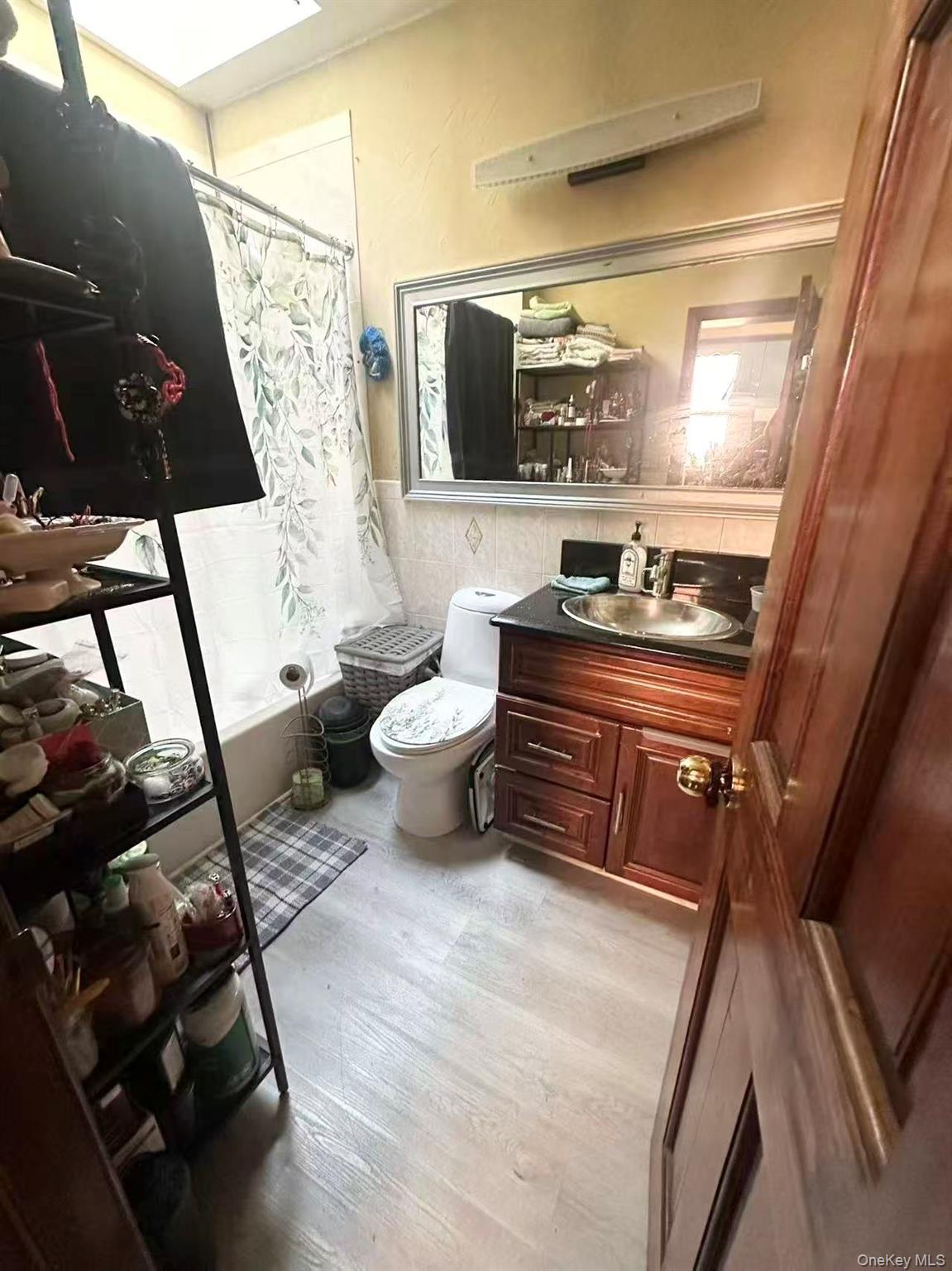 5622 Van Cleef Street Corona Corona, NY 11368