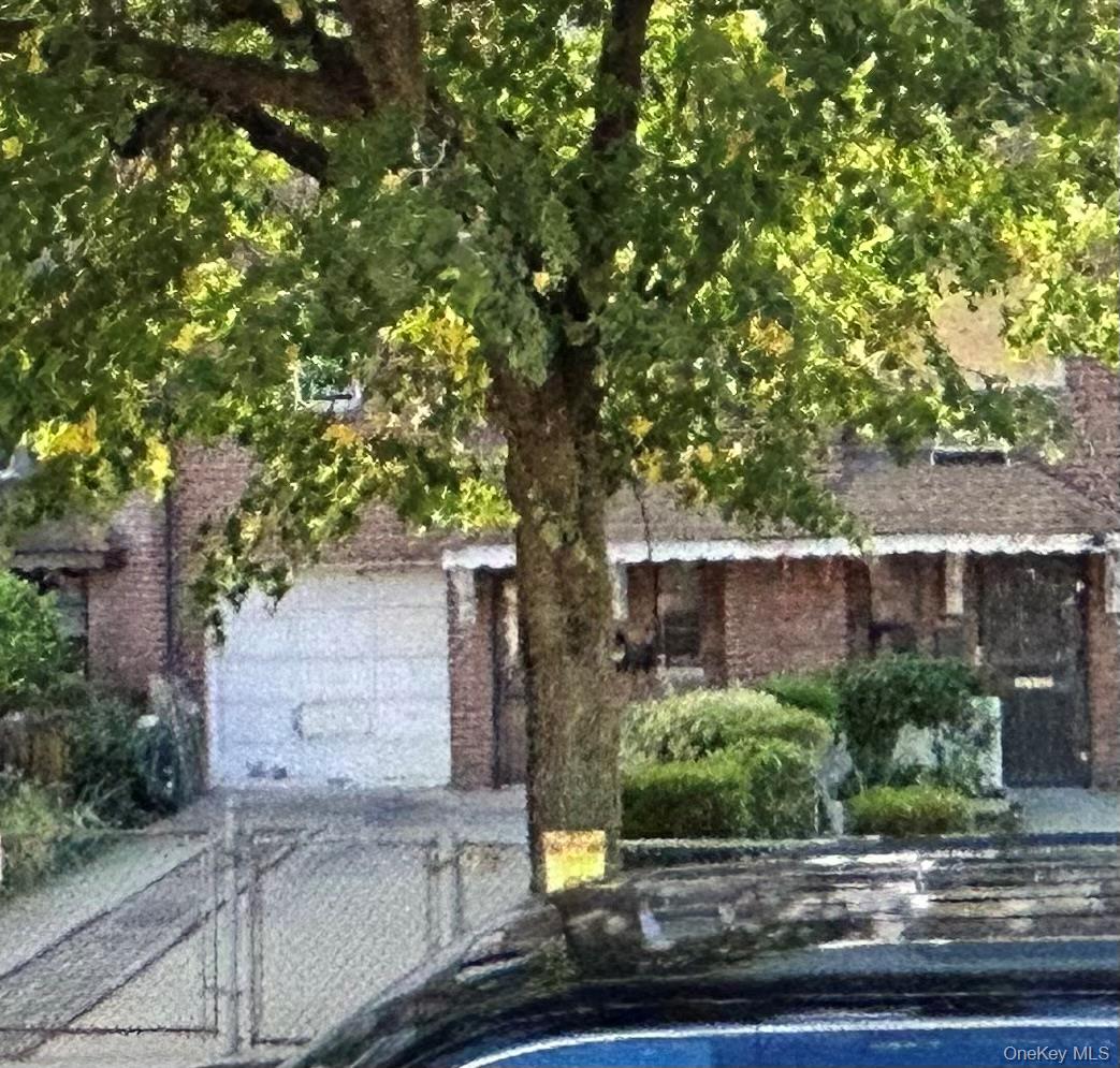 22008 Linden Boulevard Cambria Heights Cambria Heights, NY 11411