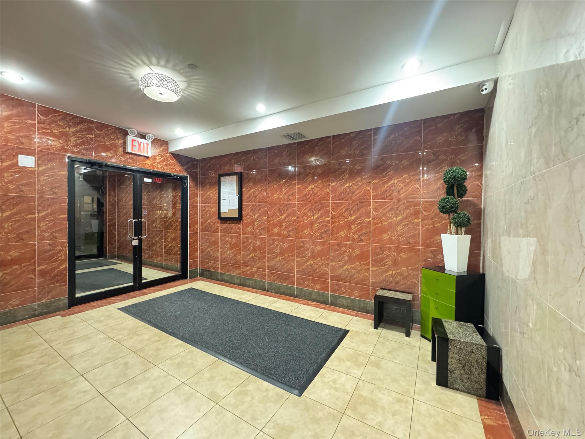 3749 81st Street 3-A Jackson Heights Jackson Heights, NY 11372